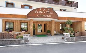 Hotel Ciampian